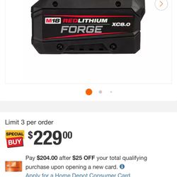 Milwaukee M18 18V Lithium-Ion REDLITHIUM FORGE XC 8.0 Ah Battery Pack