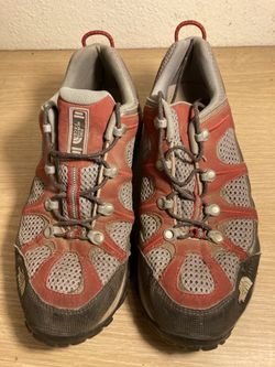 North Face Men’s Size 9 Shoes