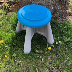 Step 2 Foot Stool 