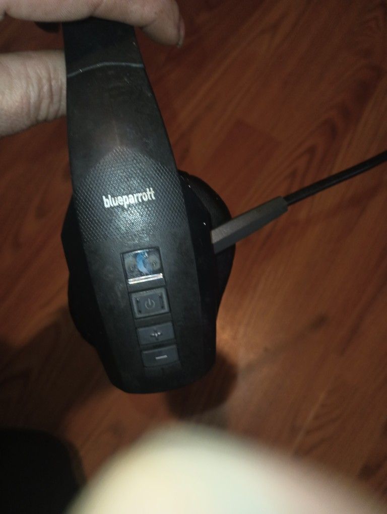 Blue Parrott Bluetooth Headset 