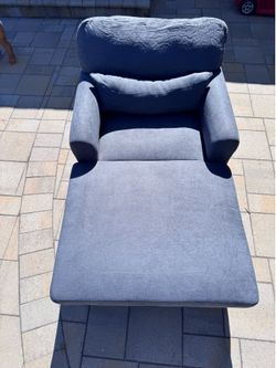 Gray/Blue Velvet Chaise Lounge Chair