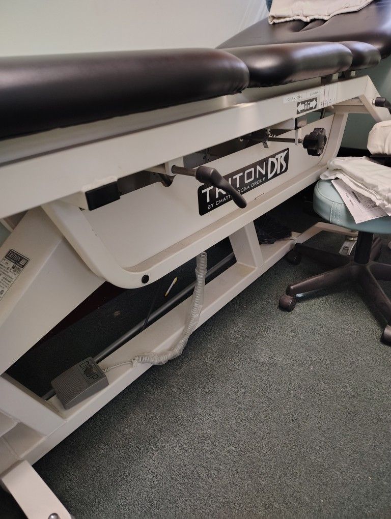 Spinal Decompression Table