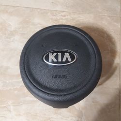 2016 2017 2018 KIA OPTIMA  LEFT DRIVER SIDE STEERING WHEEL  OEM

$215