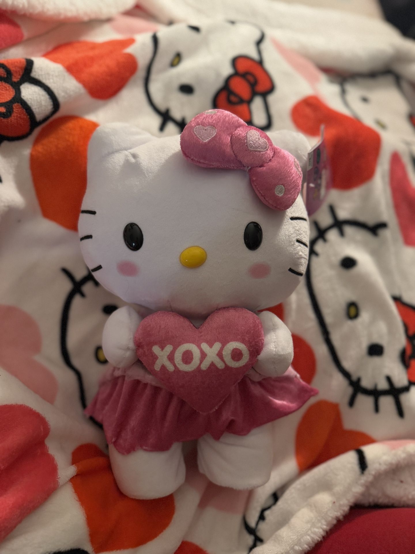 Collectible Hello Kitty Xoxo Plush!