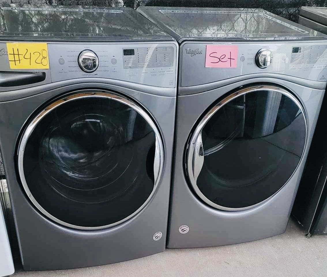 WASHER AND GAS DRYER / FREE DELIVERY / STACKABLE