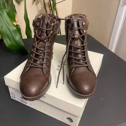 Brown Boots Brand New Size 9