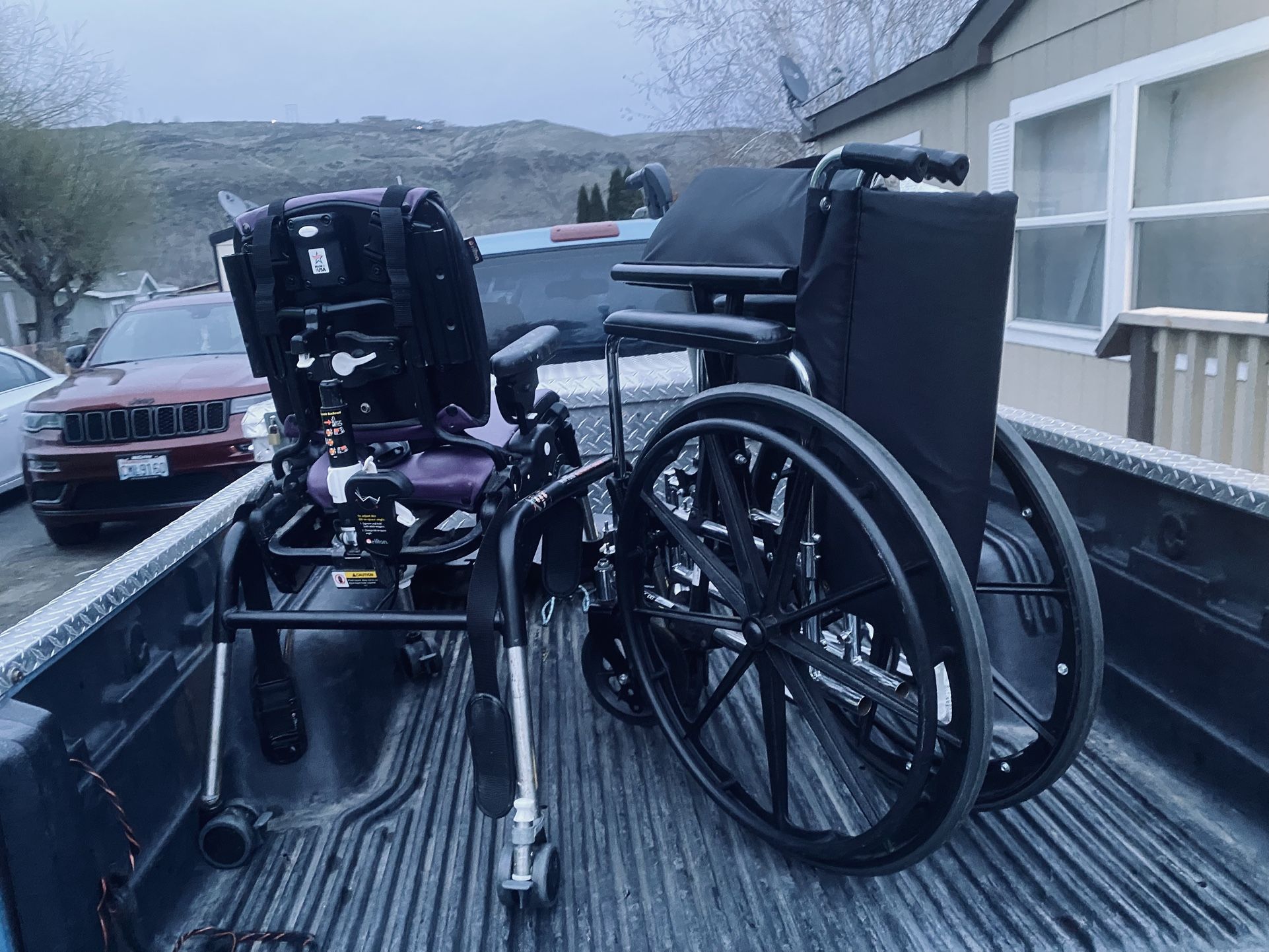 ✅Multiple medical devices children and adult—- NO I am NOT at all interested in donating them would like to use the money to purchase more things tha