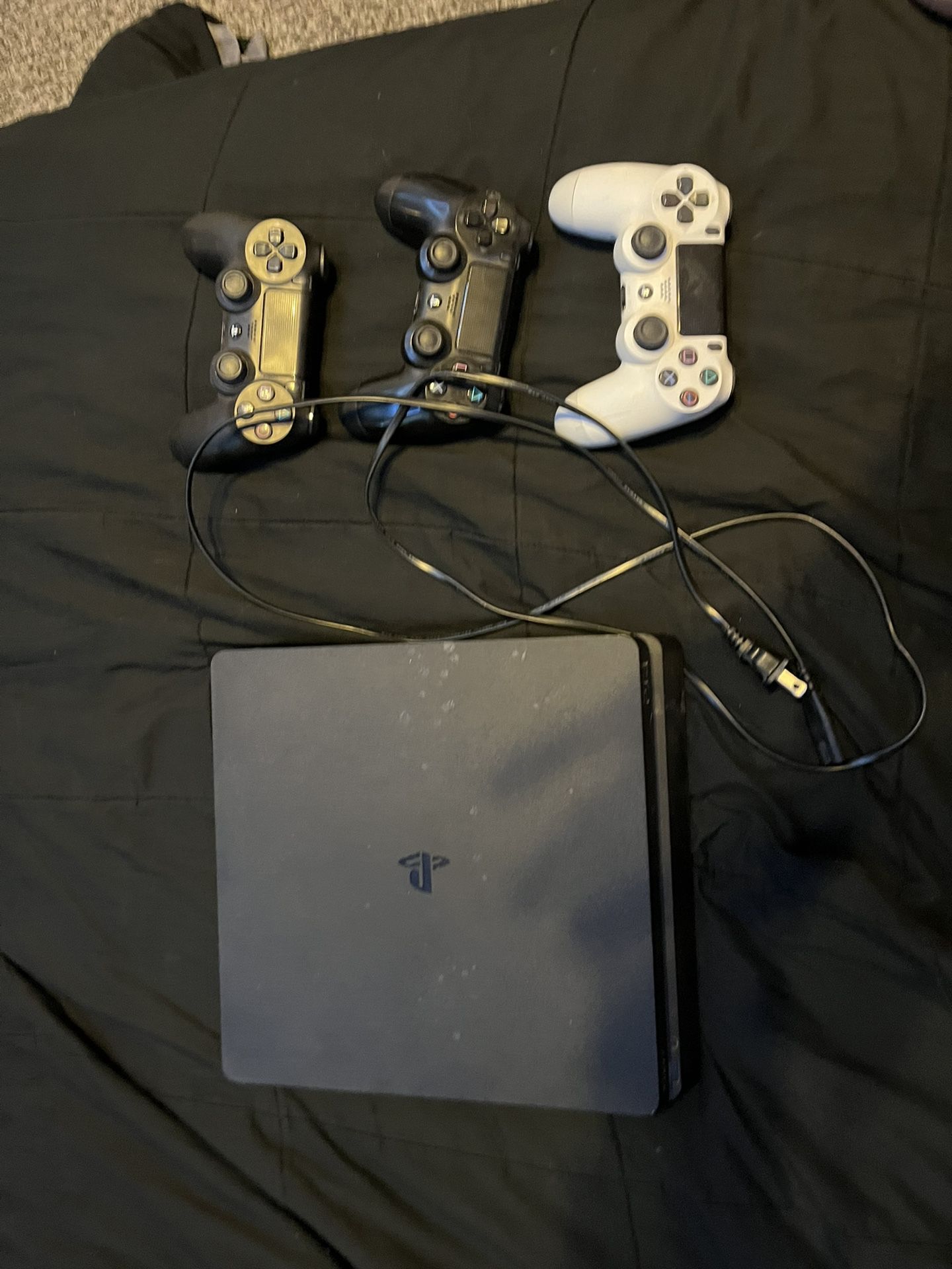 Used PS4 