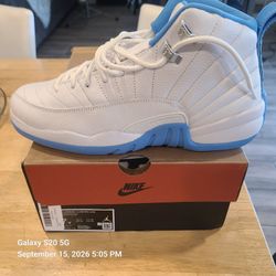 Jordan 12 size 7 white/NC blue
