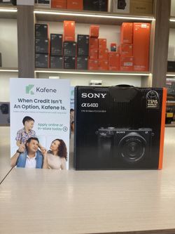 Sony A6400 Camera With Kit Lens (Located In Downey, CA)