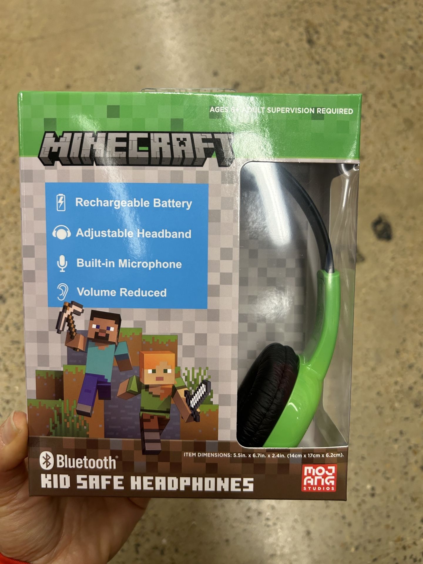 NWT Minecraft Bluetooth Kids Safe Headphones