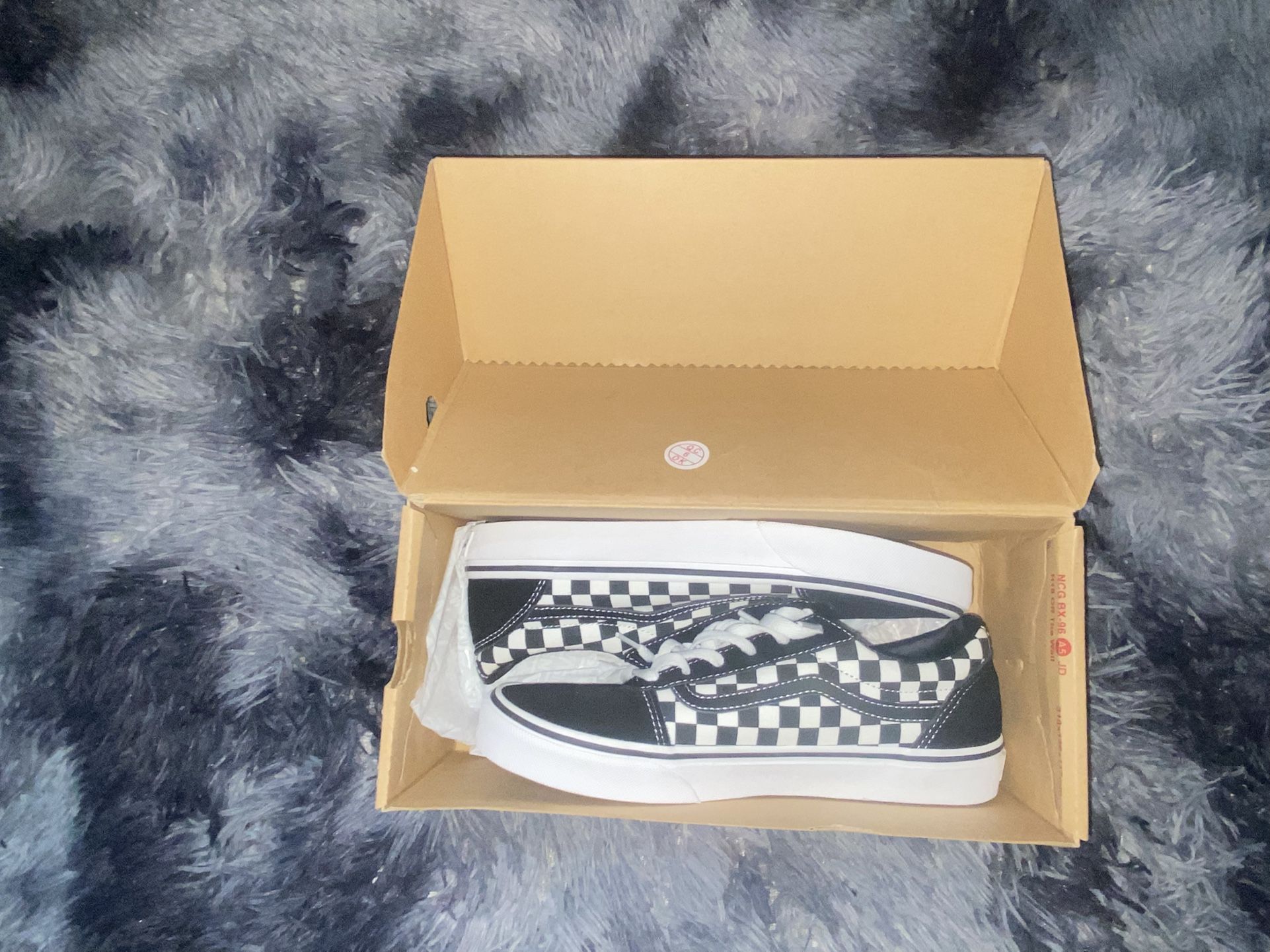 Vans (Black and White)