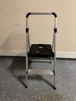 2 step aluminum folding step stool