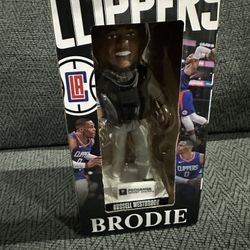 Bobble head