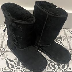 Kids Koolaburra Boots Size 2
