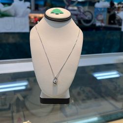 White Gold Necklace With Diamond Pendant