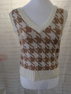 Sweater Vest Size S Juniors