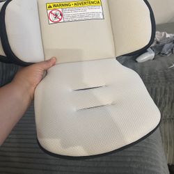 2 Graco Extend2Fit Inserts Brand New 