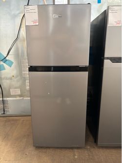 New! Midea 4.5 Cu Ft Top Freezer Bottom Refrigerator