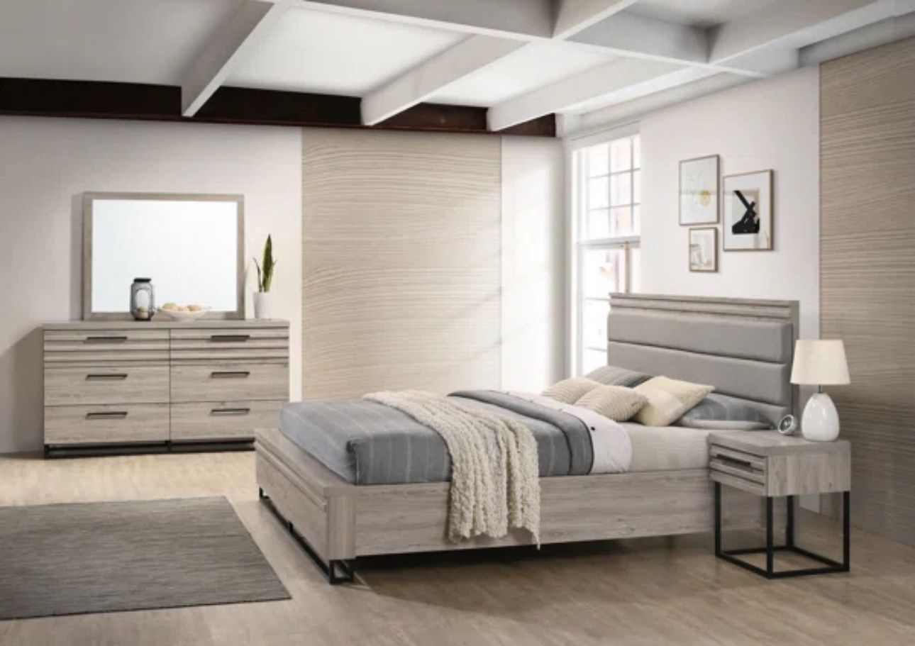 King Size Bedroom Set - Still In Box!!!!