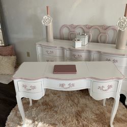 Vintage Bedroom Set.