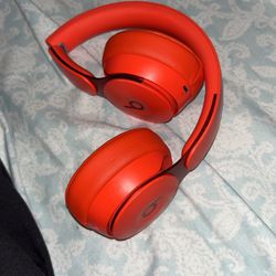 wireless solo red beats