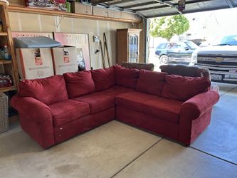 Sectional couch