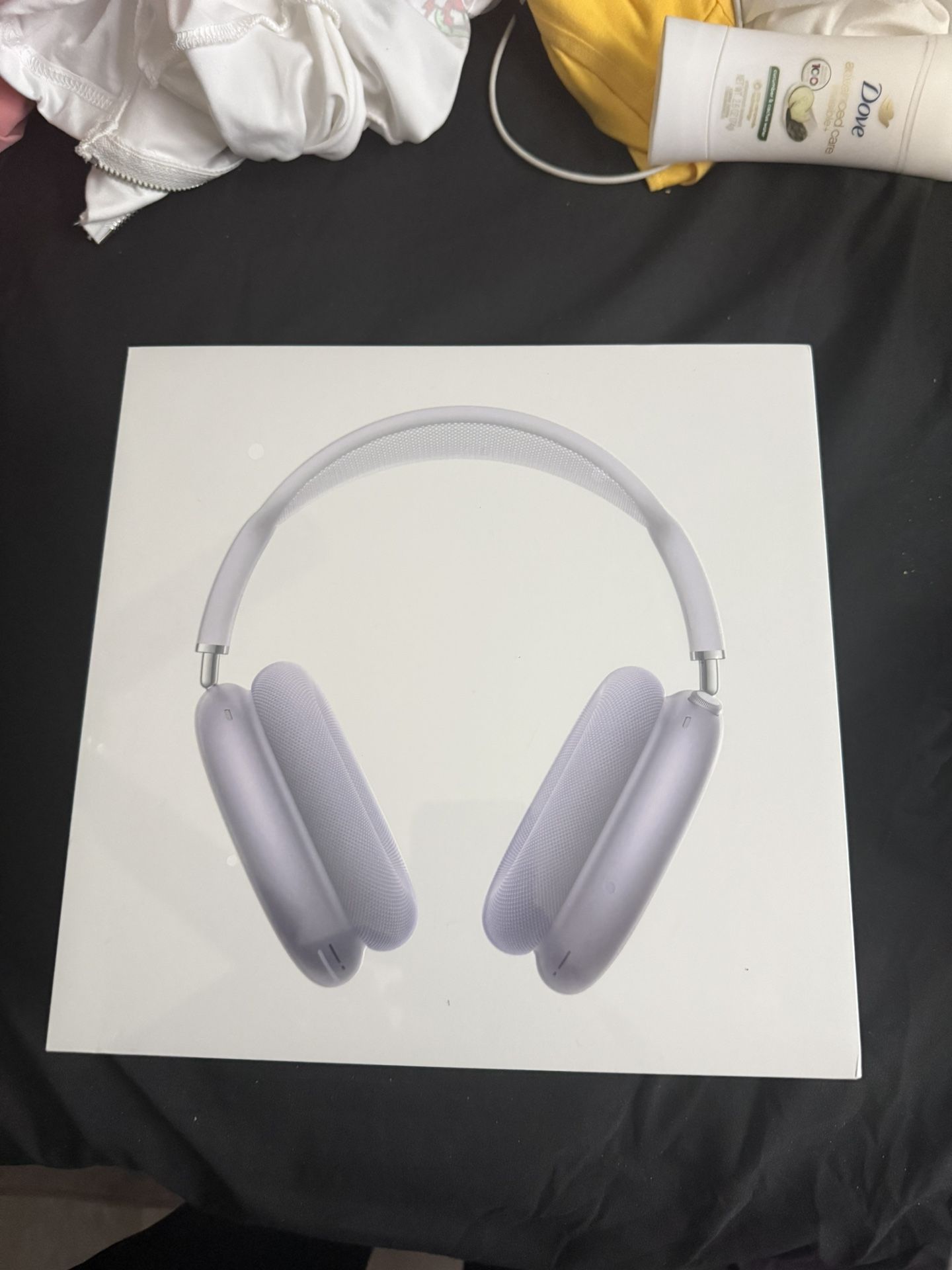 AirPod max