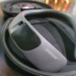 Bose Soundwear Companion. 