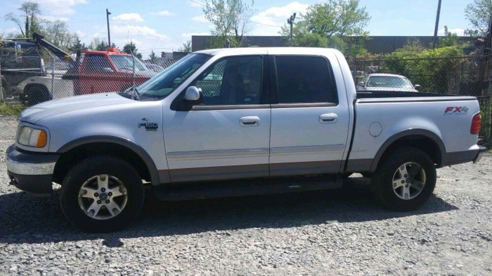 2002 Ford F150 Fx4 Off Road 290k Hwy miles runs and drives!!!