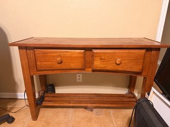 Solid wood entry way table