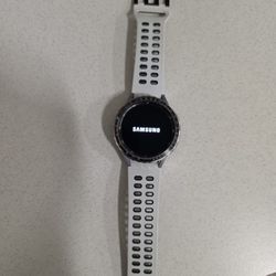 Samsung Galaxy Watch 4 Classic
