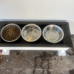 Keep your dog food and water from kicked over and spilling with Dog  Table