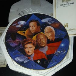 STAR TREK PLATES SIGNED