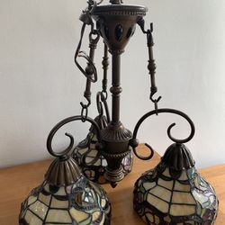 Chandelier Lamp. Good Condition 