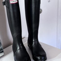 Women’s Rubber Boots Size 6 