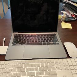 2020 MacBook PRO 256GB 