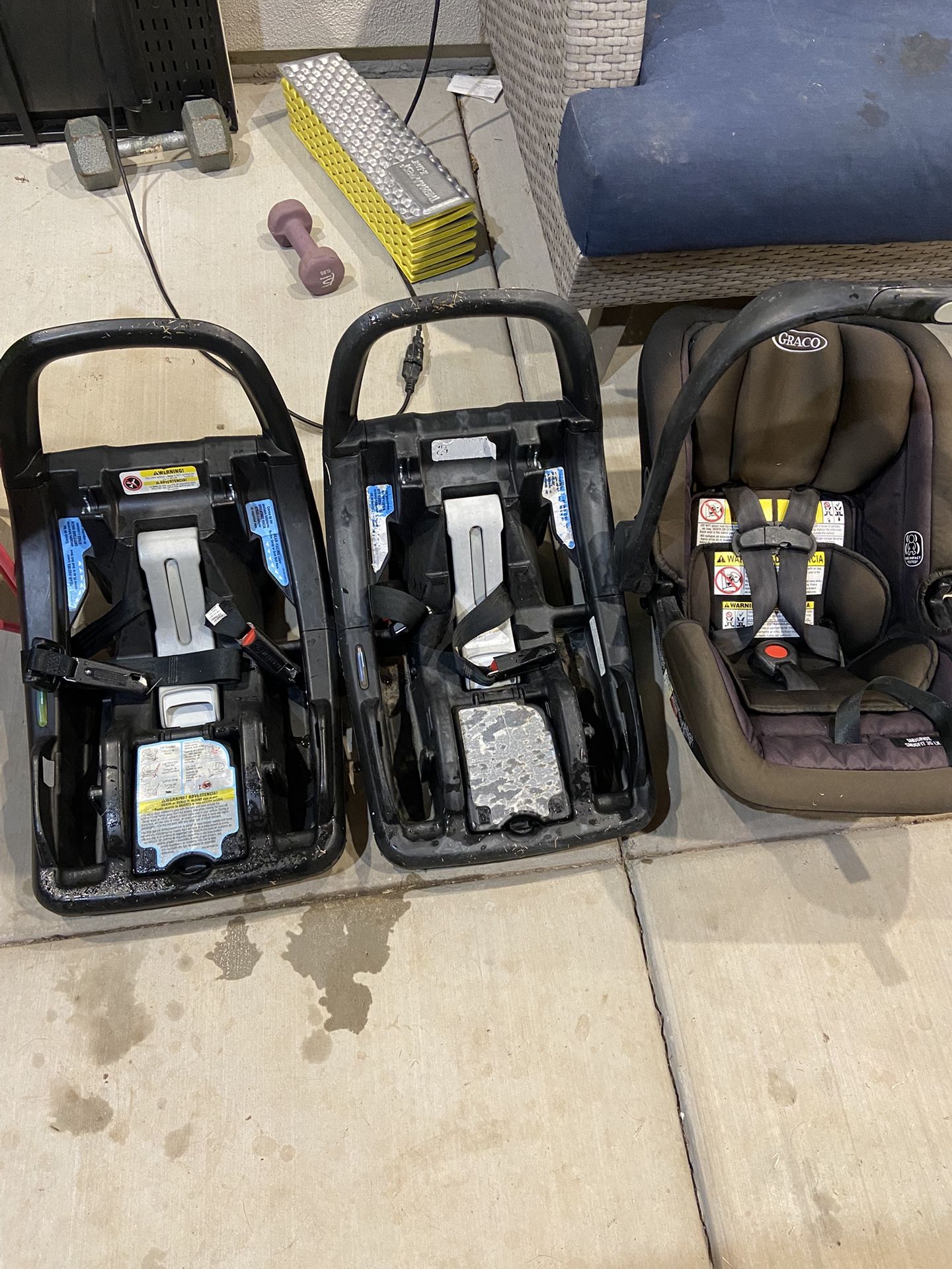 Graco Infant Car Seat And Two Bases