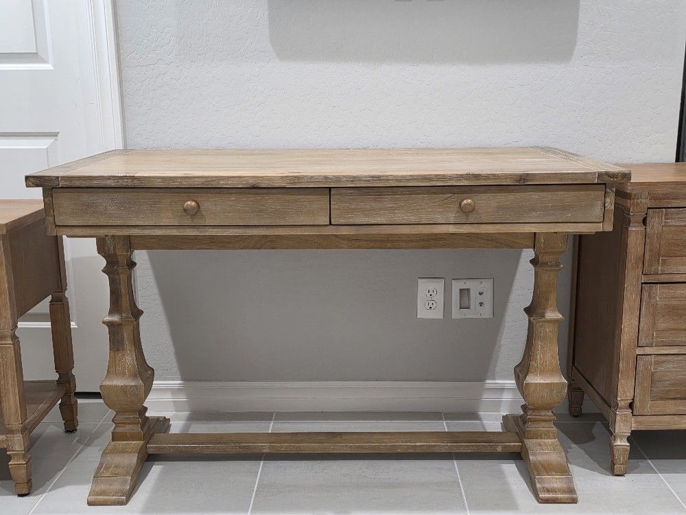 Pier 1 Desk. $180