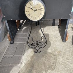 Metal Wall Clock 
