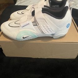 Women’s NIKE 7.5 Superrep Cycle  Shoes