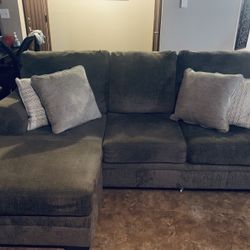 Couch dark grey 