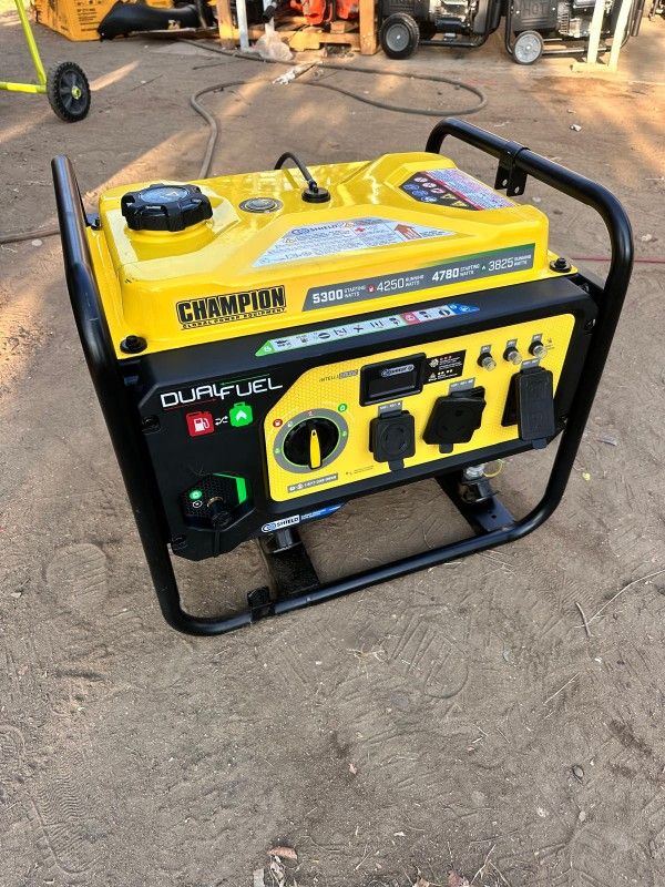 Champion Power
Equipment
5300/4250-Watt Gasoline and Propane Powered Dual Fuel
Portable Generator with CO Shield
(CARB Compliant)