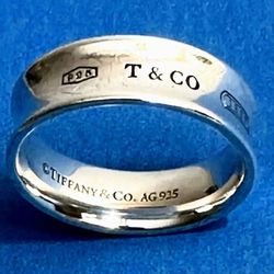 Tiffany And Co Vintage 925 Sterling Silver Engraved Band 