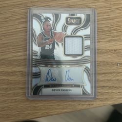2024-25 Panini Select - Devin Vassell Autographed Memorabilia 100/199 #AM-VAS 💥