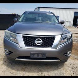 2015 Nissan pathfinder