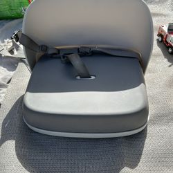 Oxo Tot Booster Seat