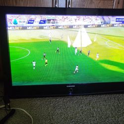 Samsung Plasma TV, 42 Inches