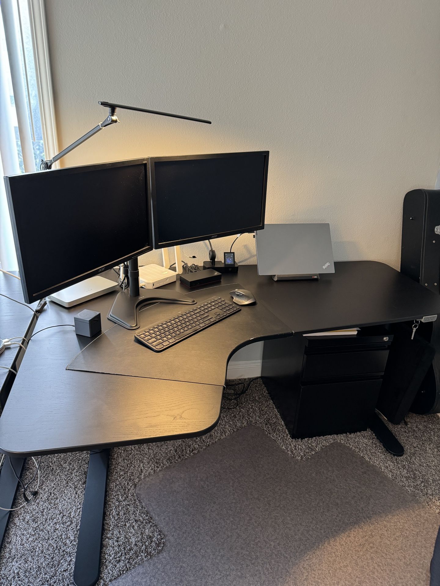 IKEA BEKANT Corner desk - Left Or Right Desks (used)