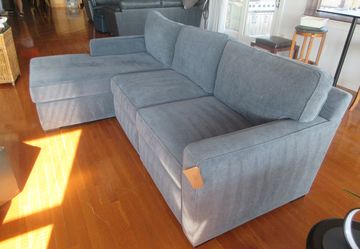 Like new Sectional Sofa